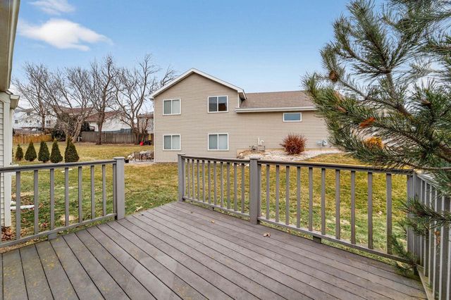 3100 Weybridge Drive, Sun Prairie, WI 53590