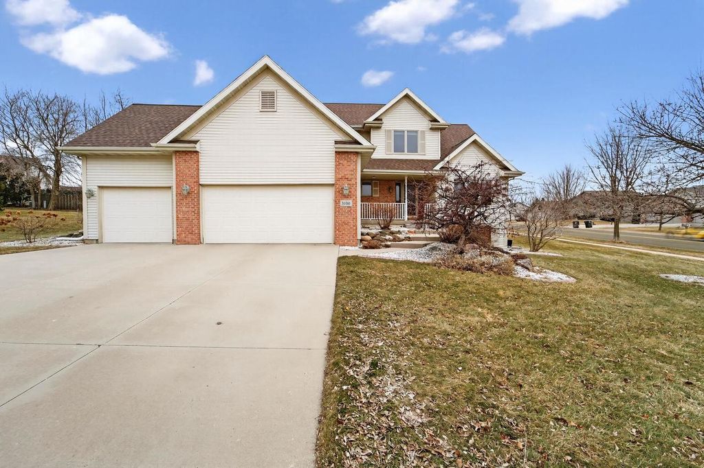 3100 Weybridge Drive, Sun Prairie, WI 53590