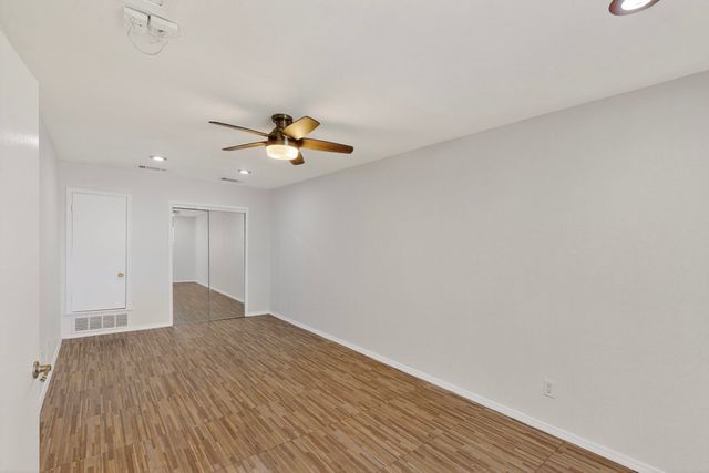 9568 Jennie Lee Lane, Dallas, TX 75227