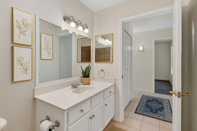 9568 Jennie Lee Lane, Dallas, TX 75227