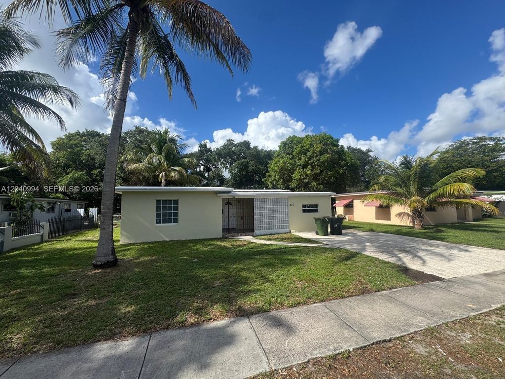 820 NE 141st Street, North Miami, FL 33161