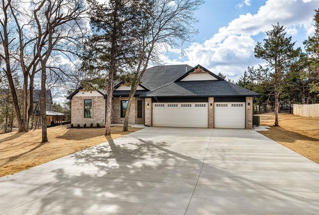 2415 Black Jack Way, Blanchard, OK 73010