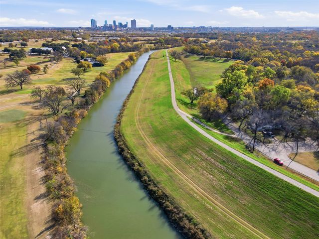3700 Oaklawn Drive, Fort Worth, TX 76107