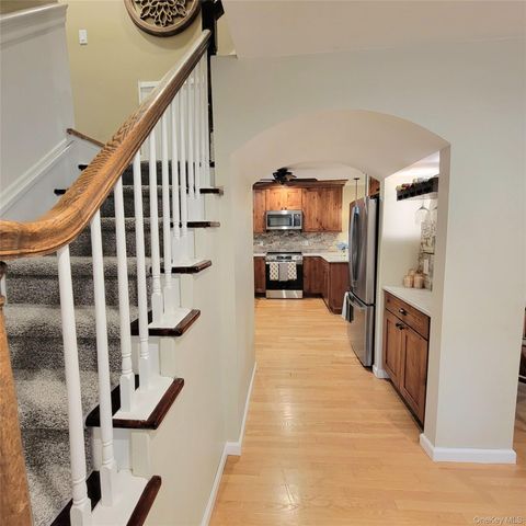245 Northern Boulevard, Saint James, NY 11780
