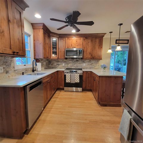 245 Northern Boulevard, Saint James, NY 11780