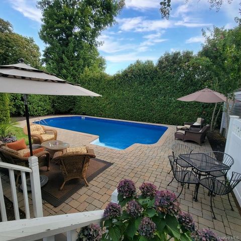 245 Northern Boulevard, Saint James, NY 11780