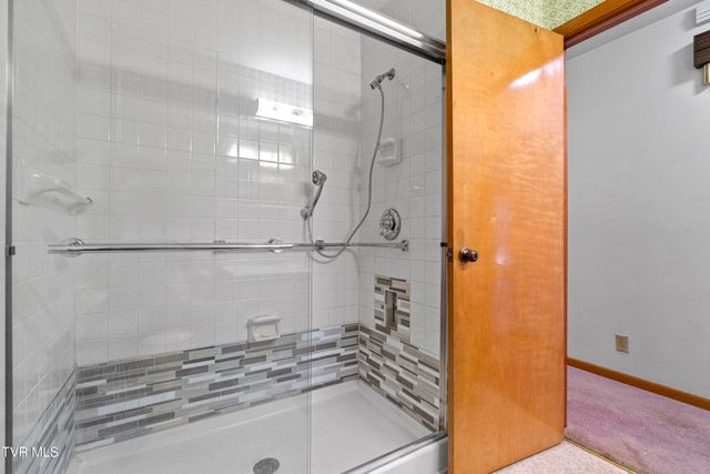 15490 Kingsport Highway, Chuckey, TN 37641