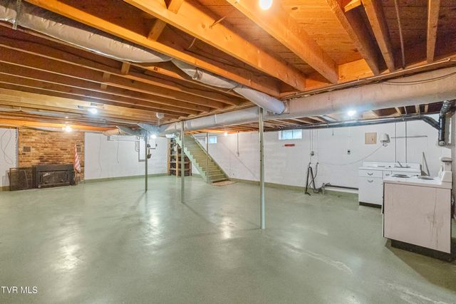 15490 Kingsport Highway, Chuckey, TN 37641