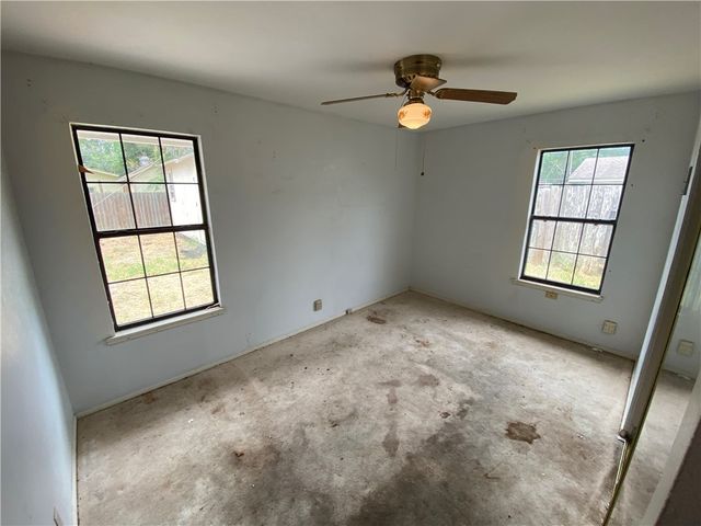 234 Caribbean Dr, Corpus Christi, TX 78418