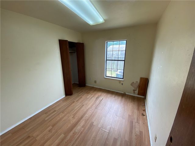 234 Caribbean Dr, Corpus Christi, TX 78418