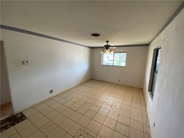 234 Caribbean Dr, Corpus Christi, TX 78418
