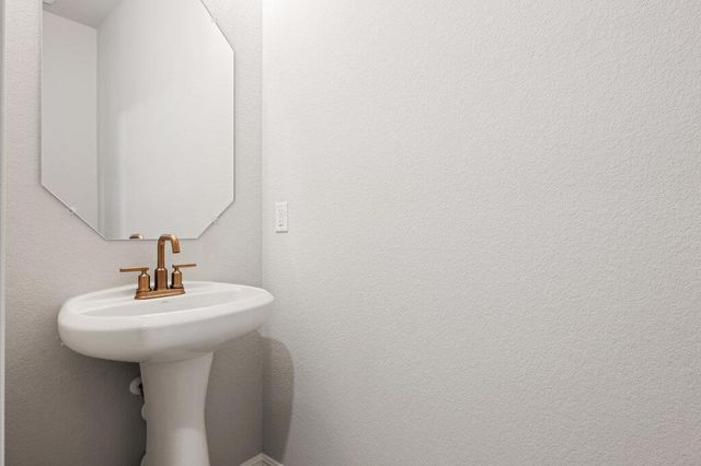 253 Ranier WAY, Dripping Springs, TX 78620