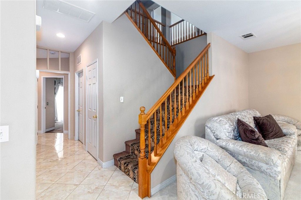 Image 19 of property listing at 25960 Corte Antigua, Moreno Valley, CA 92551