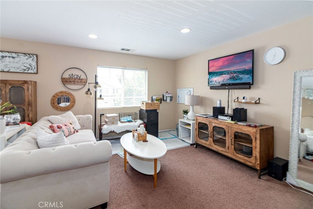 Image 21 of property listing at 25960 Corte Antigua, Moreno Valley, CA 92551