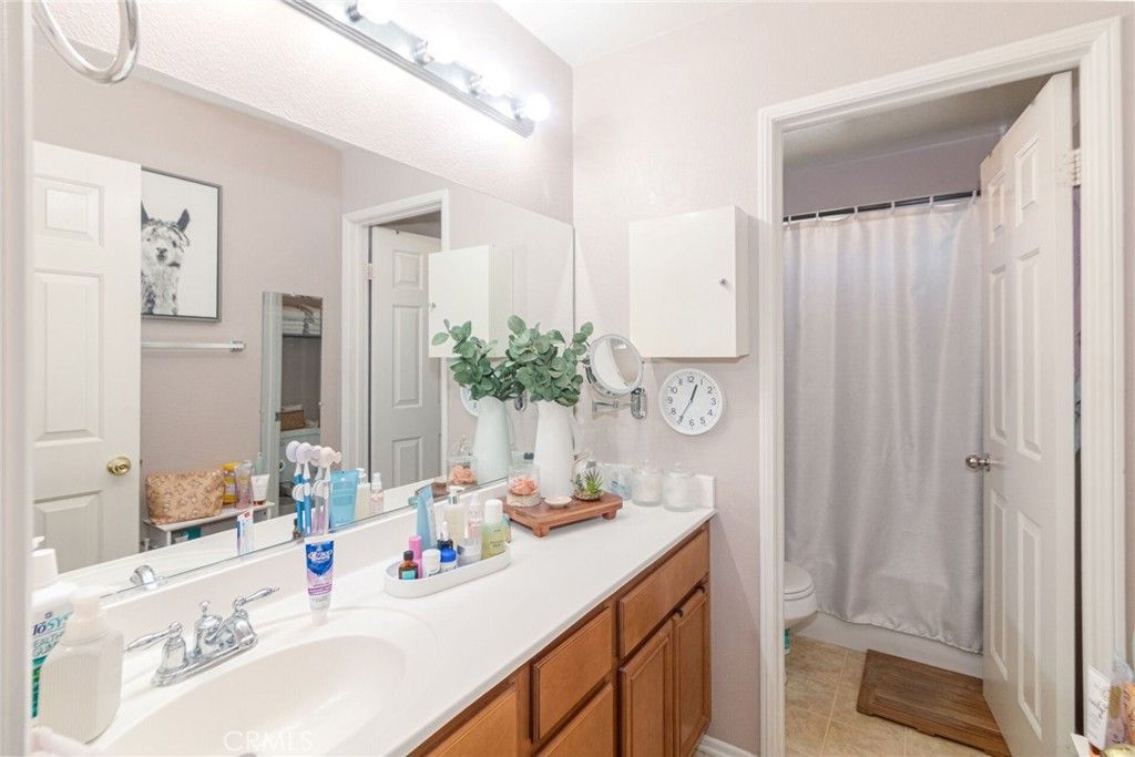 Image 24 of property listing at 25960 Corte Antigua, Moreno Valley, CA 92551