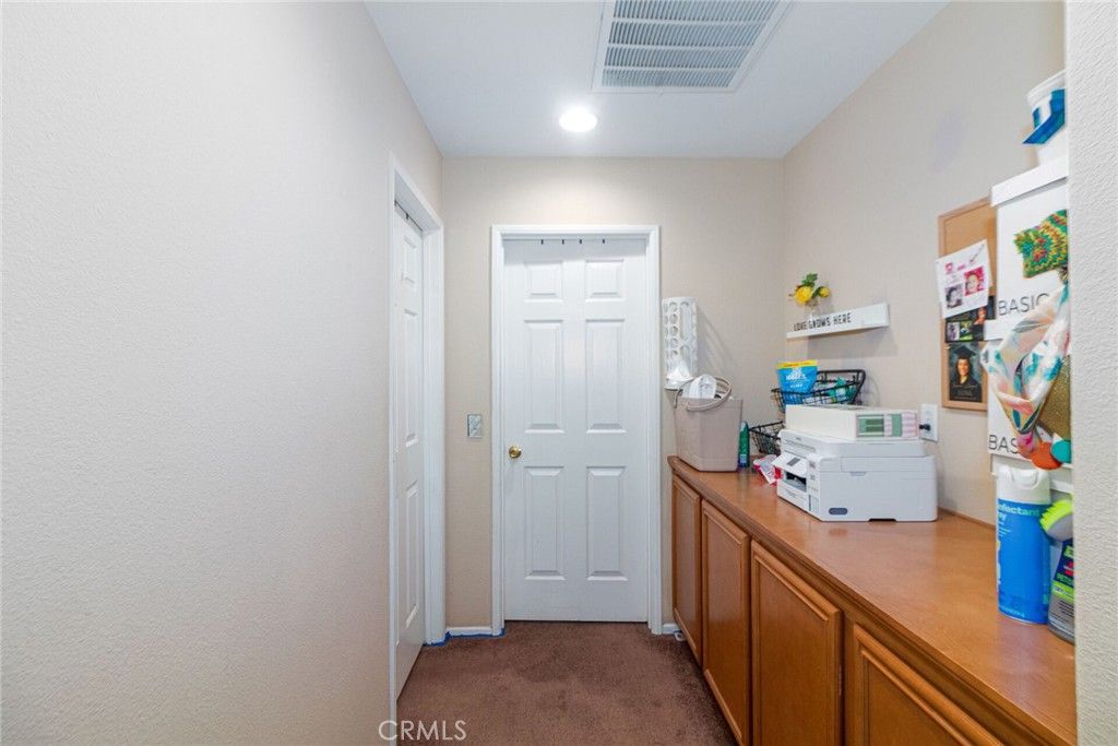 Image 25 of property listing at 25960 Corte Antigua, Moreno Valley, CA 92551