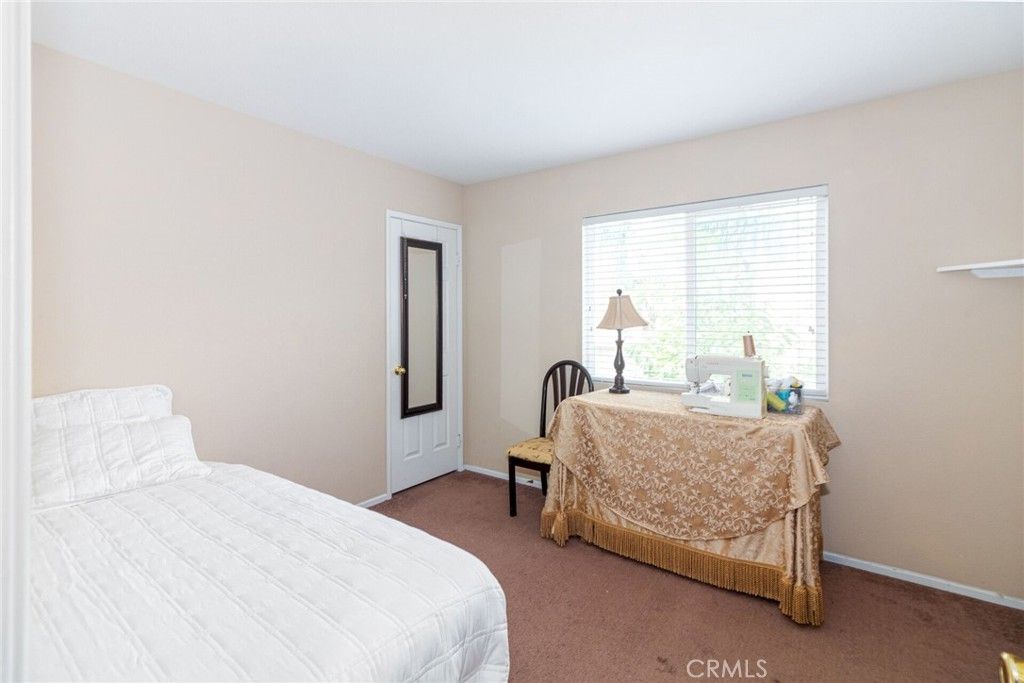 Image 27 of property listing at 25960 Corte Antigua, Moreno Valley, CA 92551