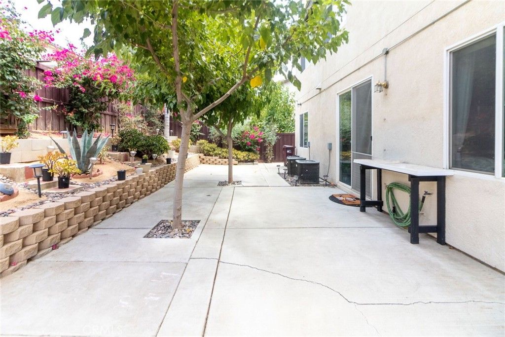 Image 34 of property listing at 25960 Corte Antigua, Moreno Valley, CA 92551