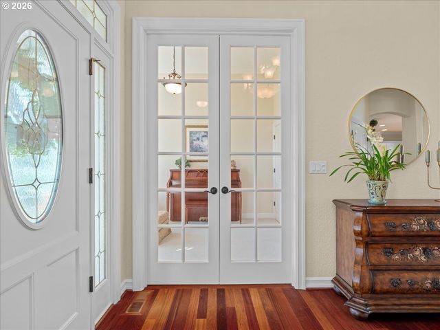 1683 OLYMPIA Ct Nw, Salem, OR 97304