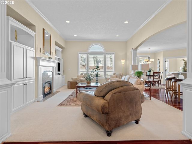 1683 OLYMPIA Ct Nw, Salem, OR 97304