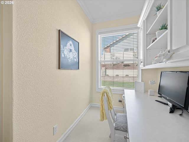 1683 OLYMPIA Ct Nw, Salem, OR 97304