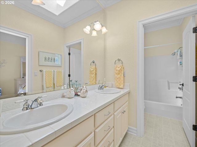 1683 OLYMPIA Ct Nw, Salem, OR 97304