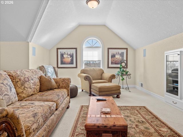 1683 OLYMPIA Ct Nw, Salem, OR 97304