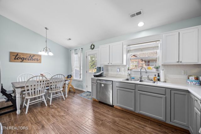 2207 Tuckaleechee Pike, Maryville, TN 37803