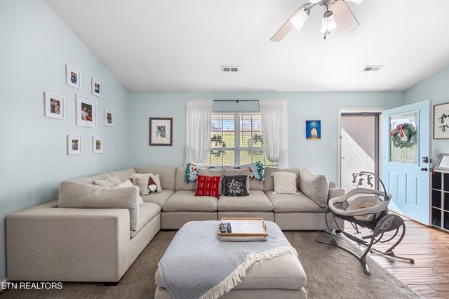 2207 Tuckaleechee Pike, Maryville, TN 37803