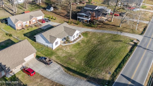 2207 Tuckaleechee Pike, Maryville, TN 37803
