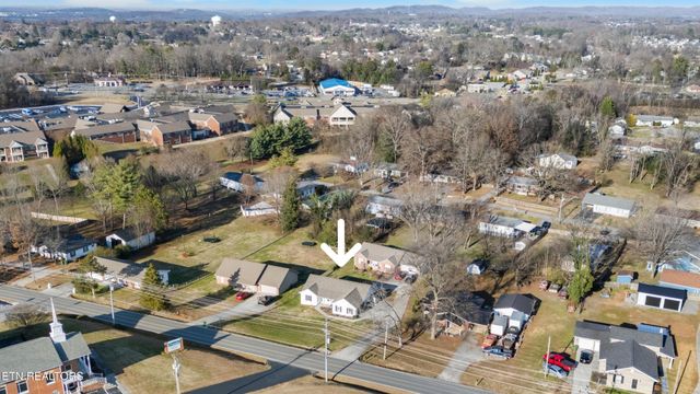 2207 Tuckaleechee Pike, Maryville, TN 37803