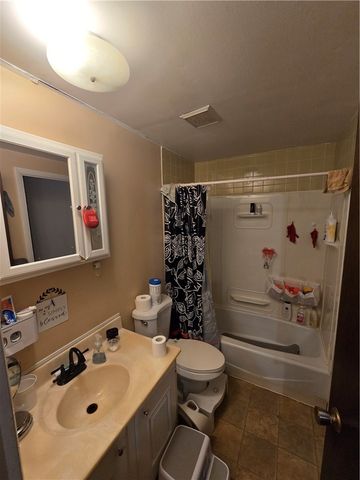 3184 Ladoga Street, Sheraden, PA 15204