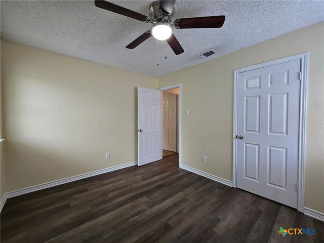2104 El Dorado Drive, Killeen, TX 76543