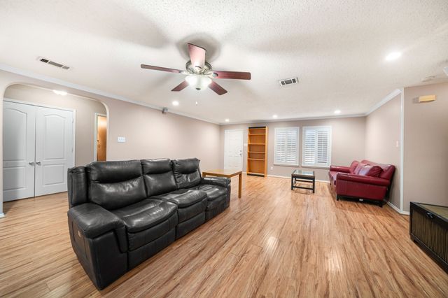 158 Hampshire Lane, Rockwall, TX 75032