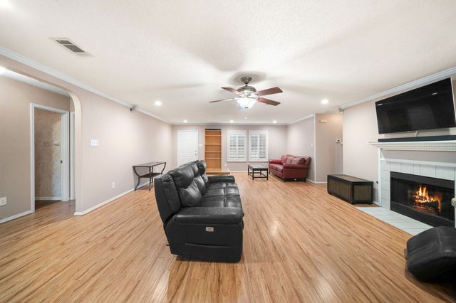 158 Hampshire Lane, Rockwall, TX 75032