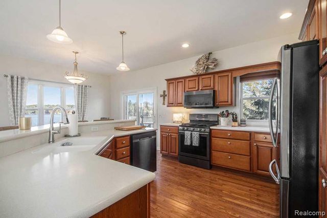 5909 E 92nd Street, Newaygo, MI 49337