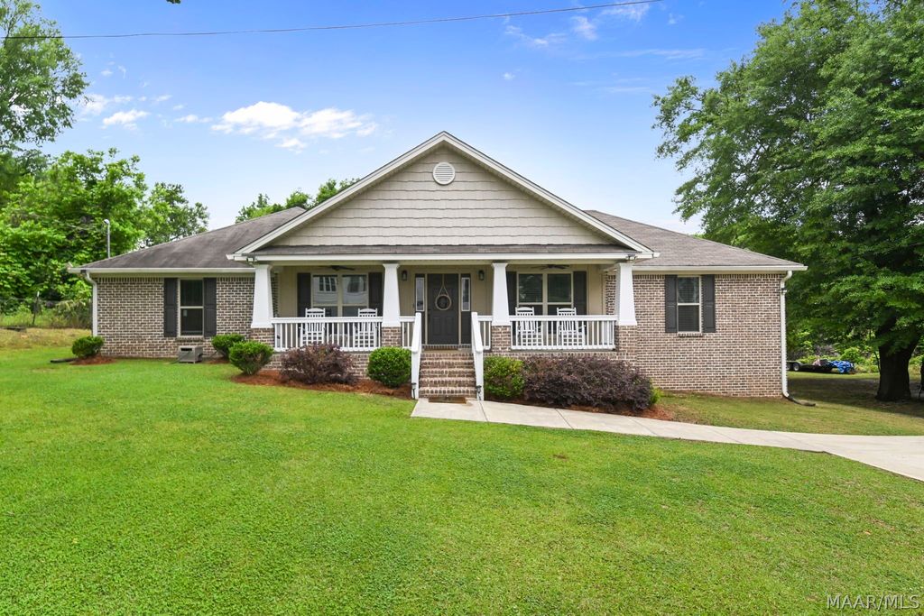 612 Bass Street, Tallassee, AL 36078