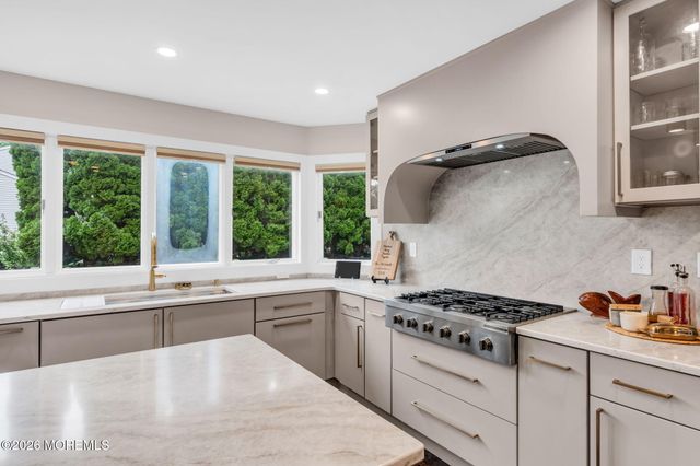 715 Radcliffe Road, Lanoka Harbor, NJ 08734