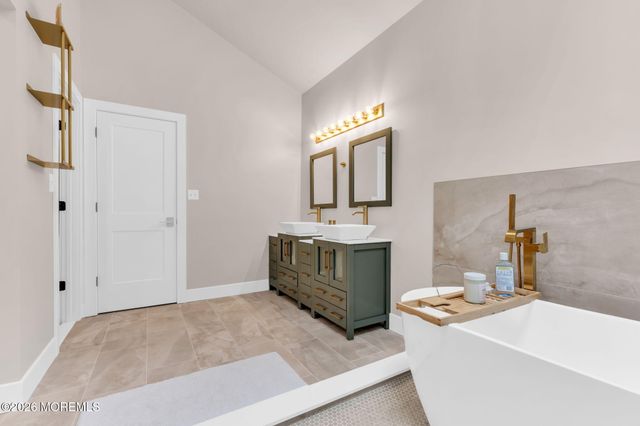 715 Radcliffe Road, Lanoka Harbor, NJ 08734
