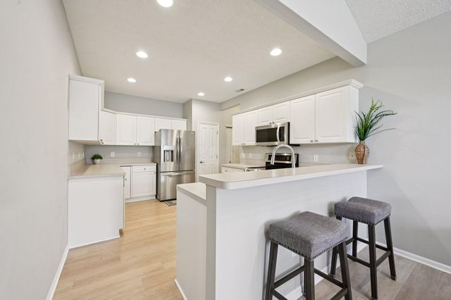 4135 Waterside Place, 12, Grove City, OH 43123