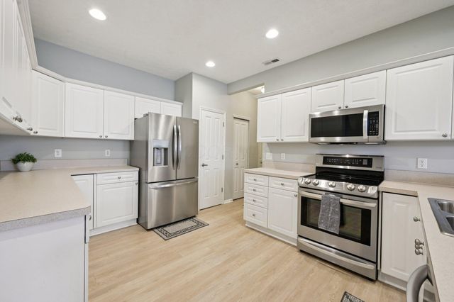 4135 Waterside Place, 12, Grove City, OH 43123