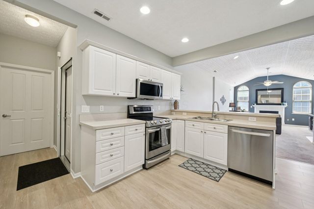 4135 Waterside Place, 12, Grove City, OH 43123