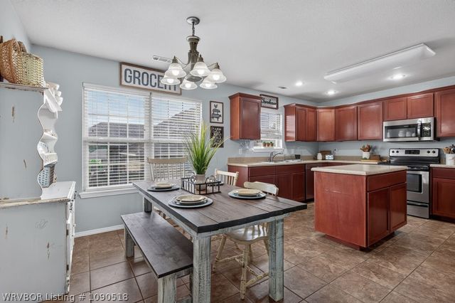 383 Kings Mountain Loop, Greenwood, AR 72936