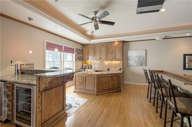 16316 Glenwood Street, Stilwell, KS 66085