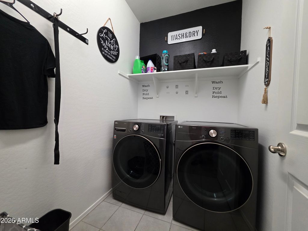 Image 19 of property listing at 18025 W HILTON Avenue, Goodyear, AZ 85338