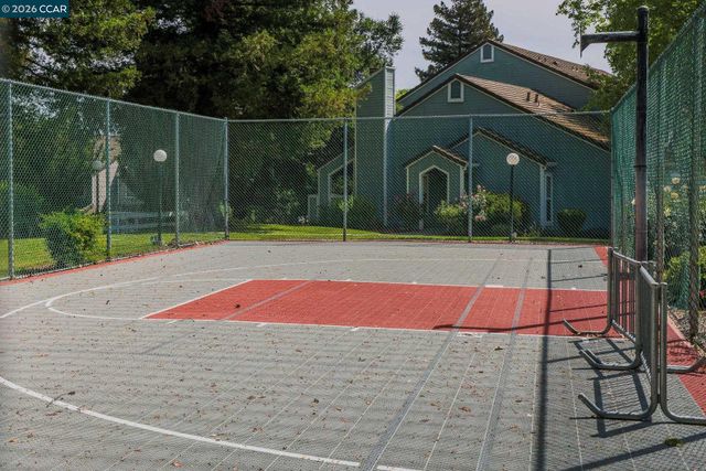 2922 Winding Ln, Antioch, CA 94531