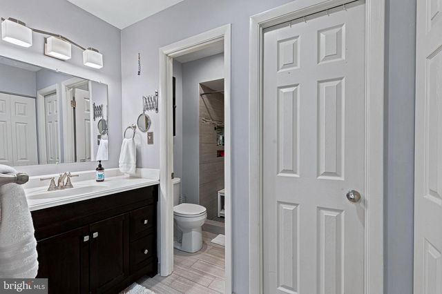 12728 BUILDERS RD, Herndon, VA 20170