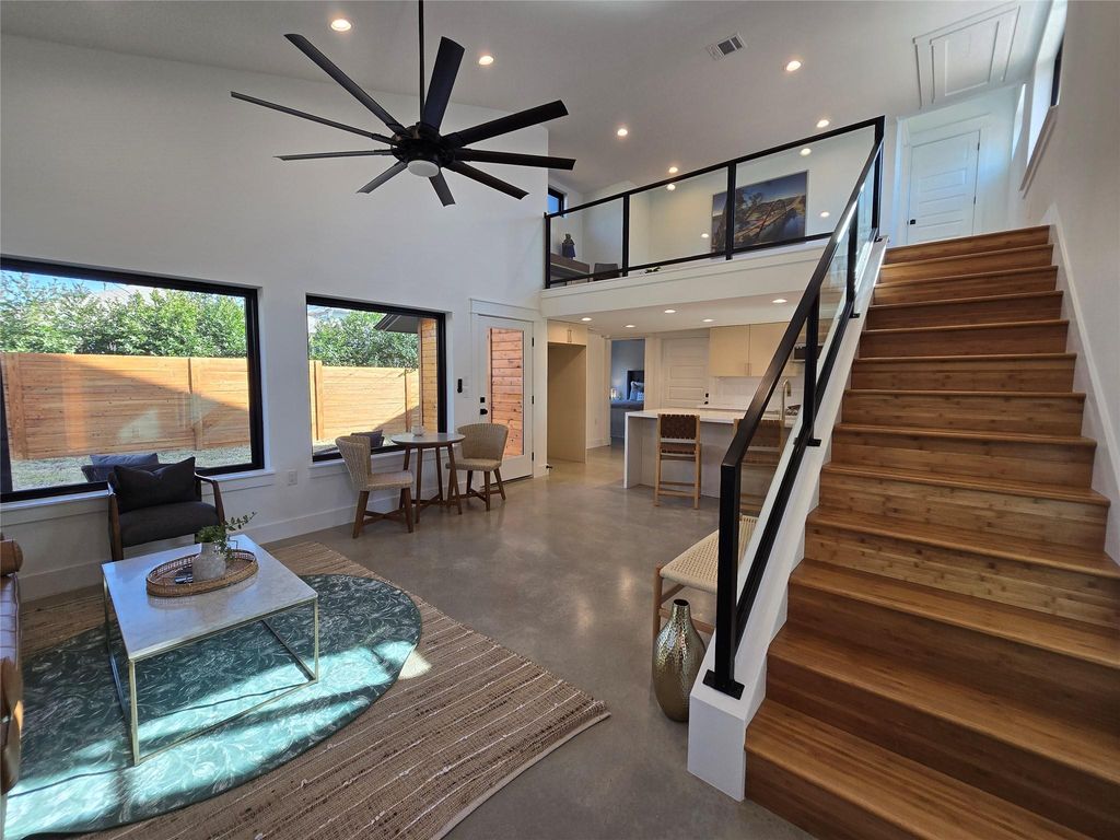 5305 Grover Ave 2, Austin, TX 78756