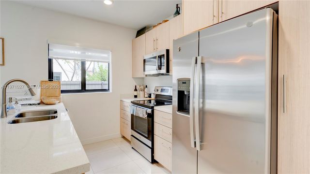 1168 NW 1st St, Florida City, FL 33034