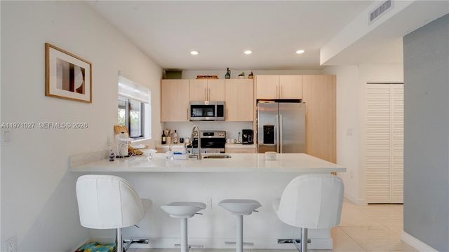 1168 NW 1st St, Florida City, FL 33034